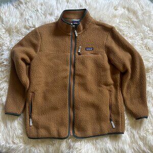 Brand new Patagonia fleece jacket in mustard/gold (size XL)